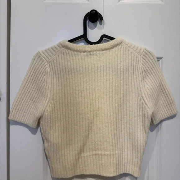 Zara Ivory Ribbed Knit Tee - Picture 2 of 2